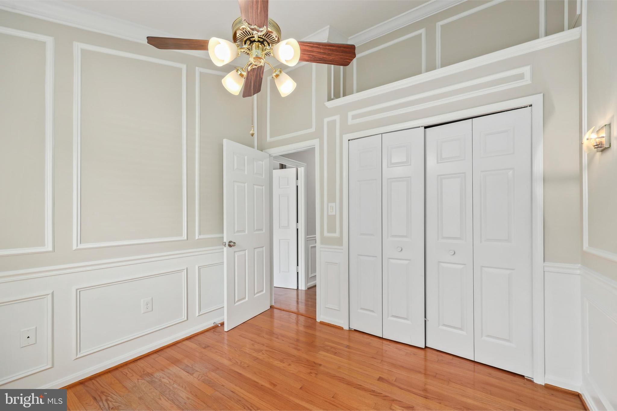 MONTCLAIR - Residential