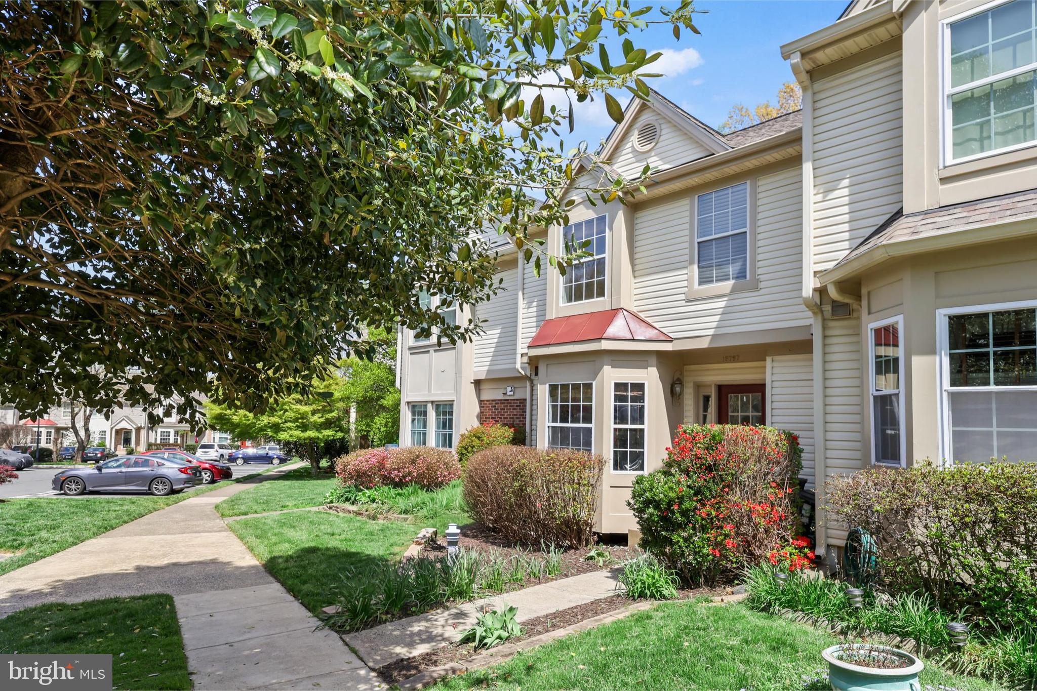 MONTCLAIR - Residential