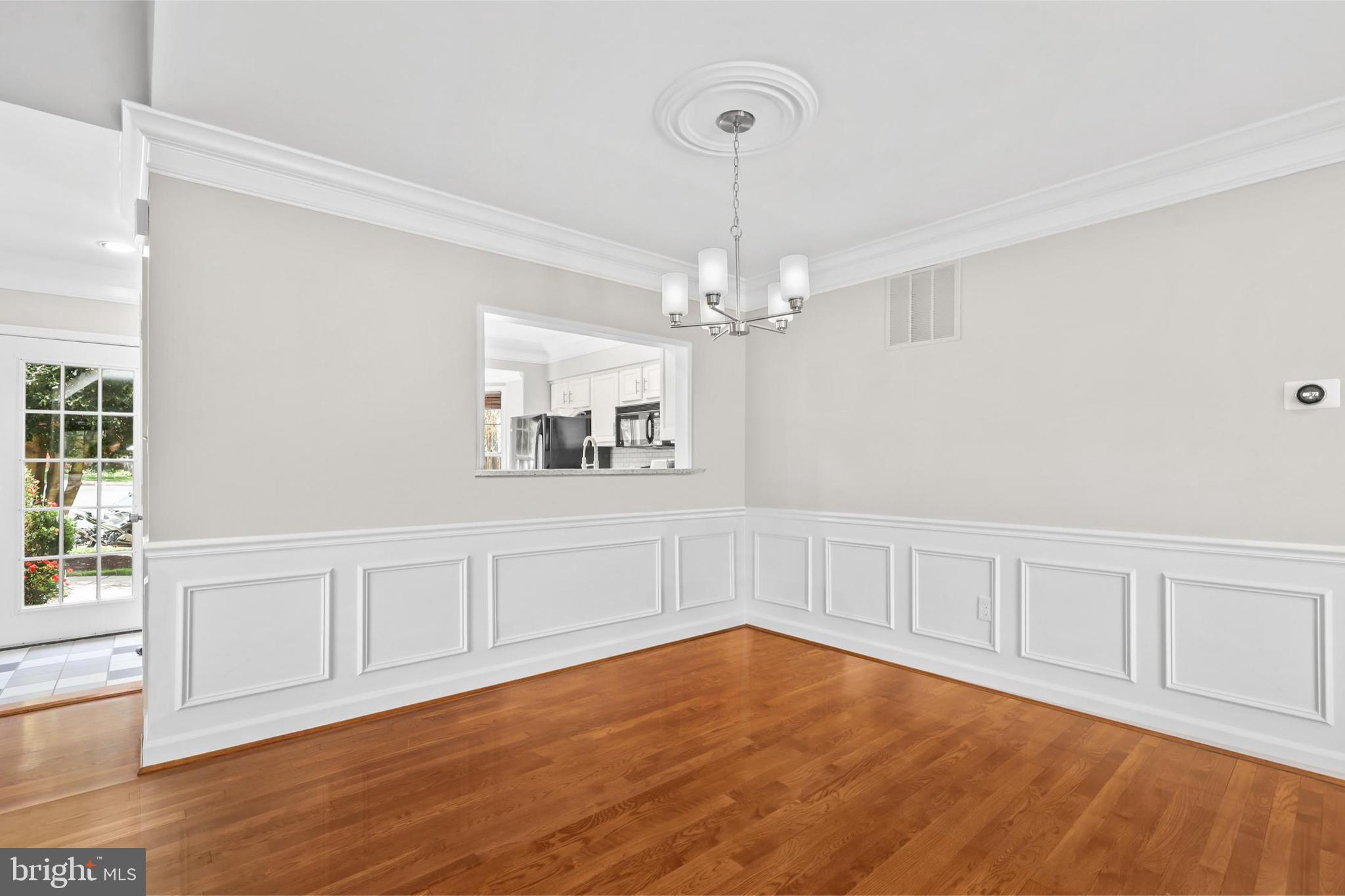 MONTCLAIR - Residential