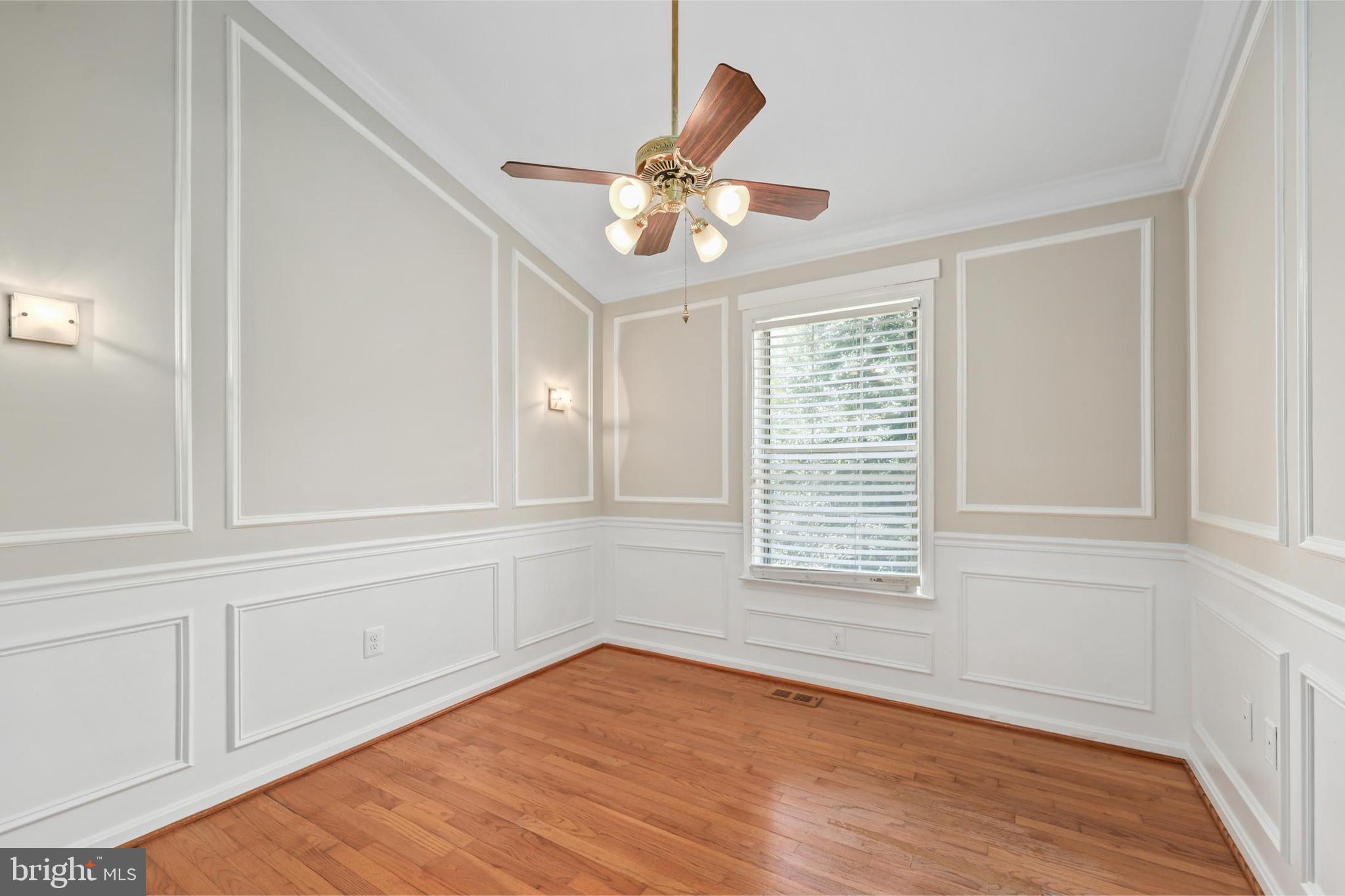 MONTCLAIR - Residential