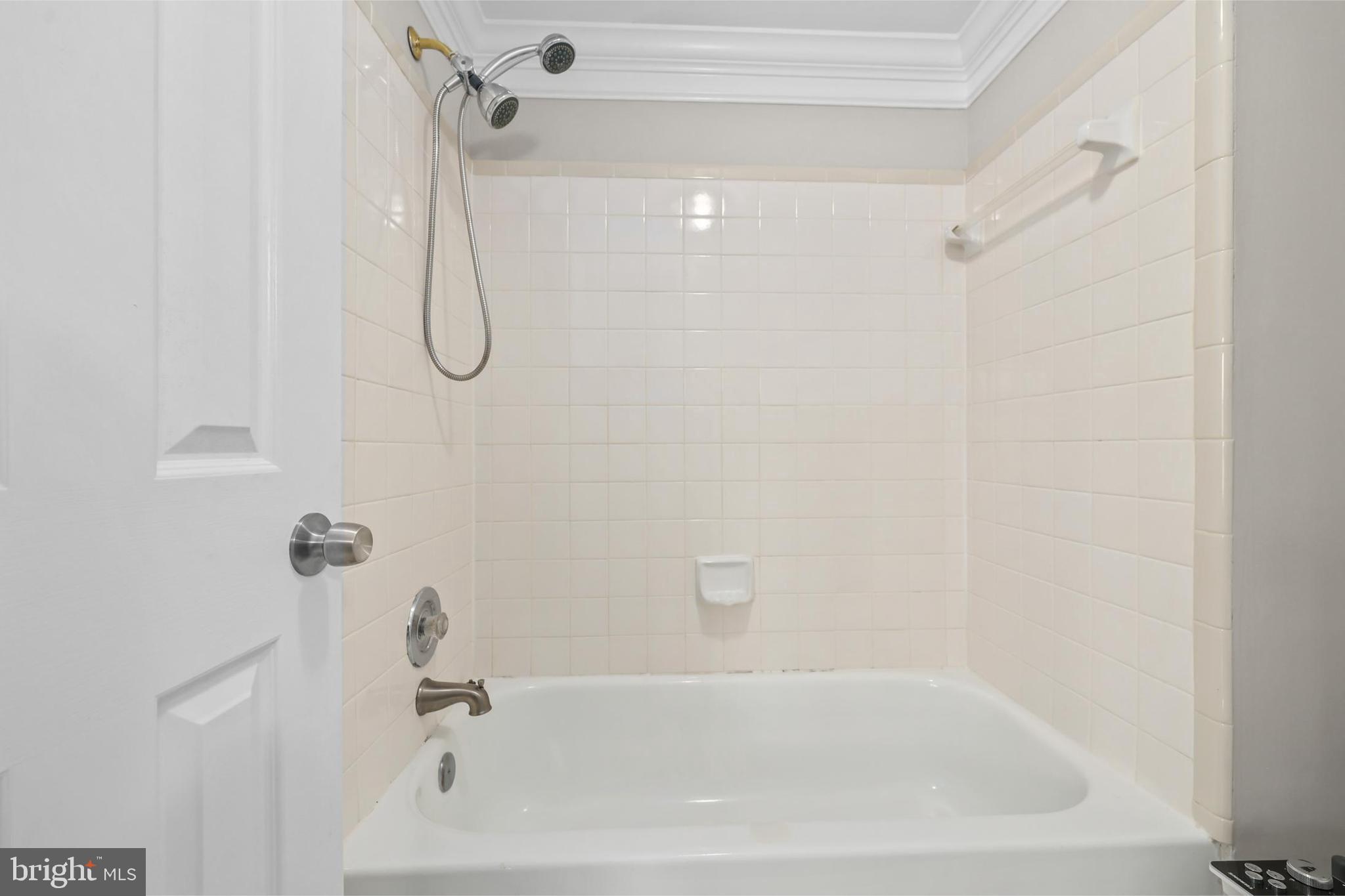 MONTCLAIR - Residential