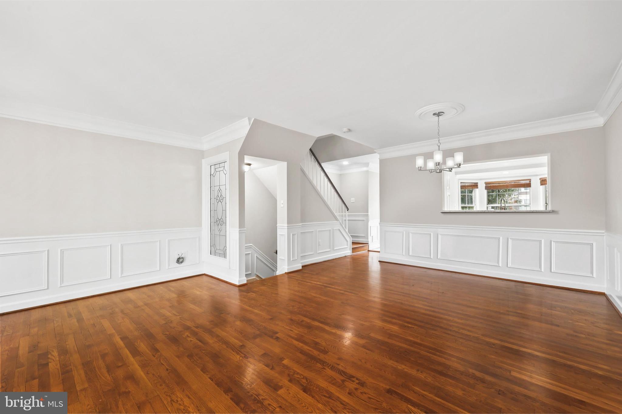 MONTCLAIR - Residential