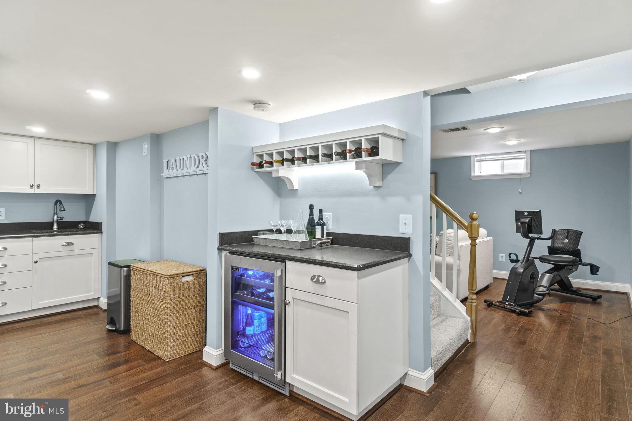 GREENWICH FOREST - Residential