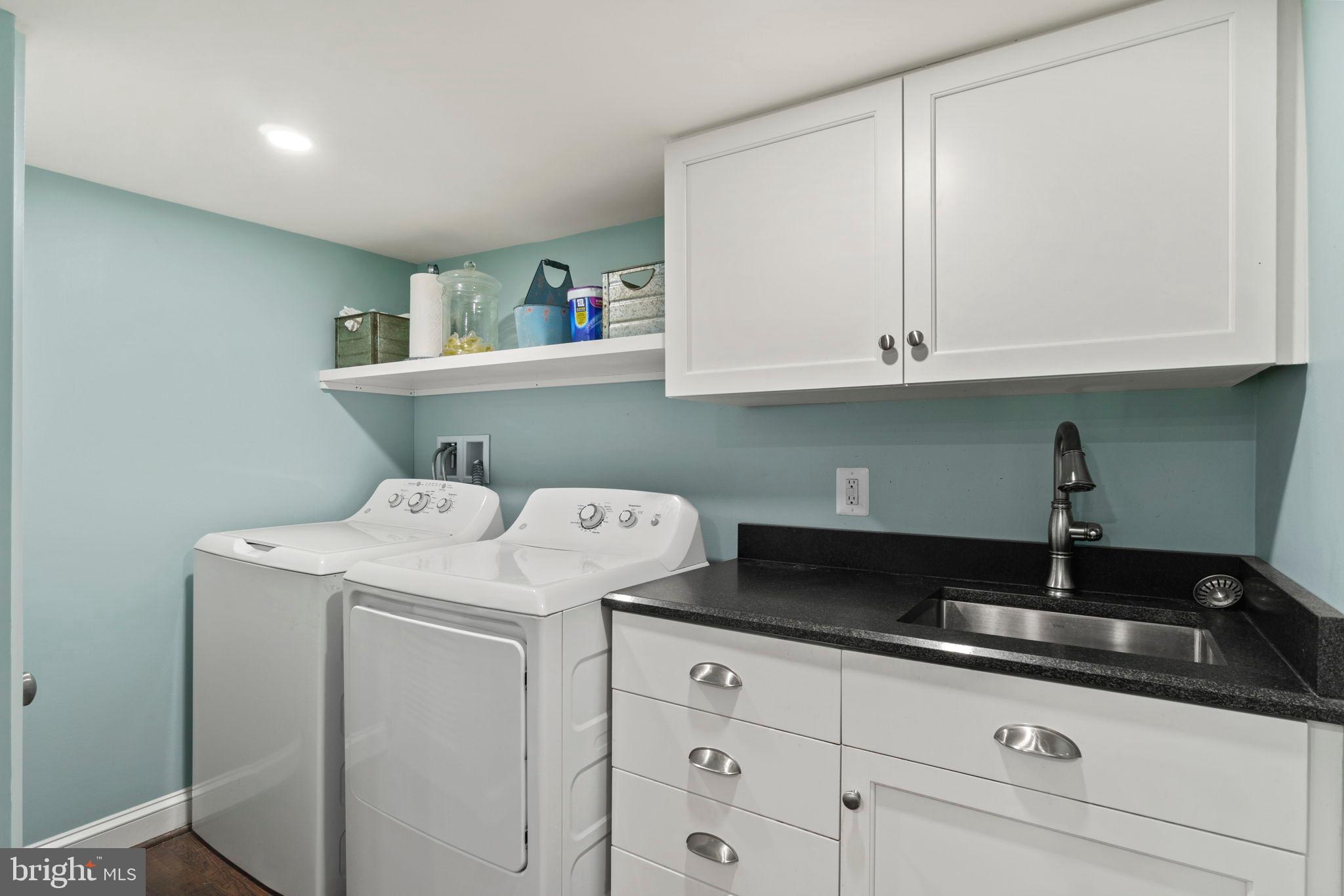 GREENWICH FOREST - Residential