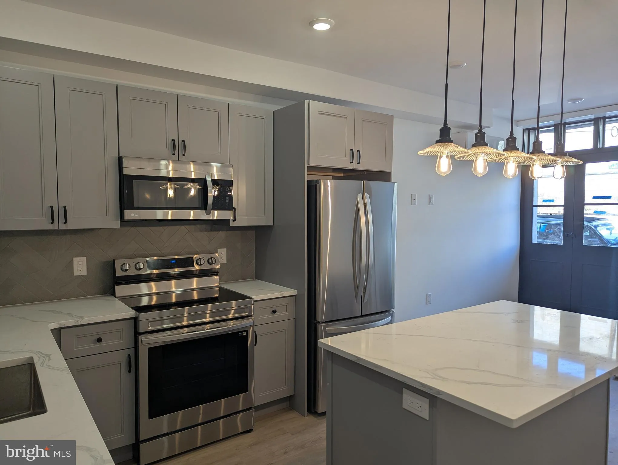 Philadelphia, Pennsylvania 19130, United States, 1 Bedroom Bedrooms, ,1 BathroomBathrooms,Residential,Pending,85244