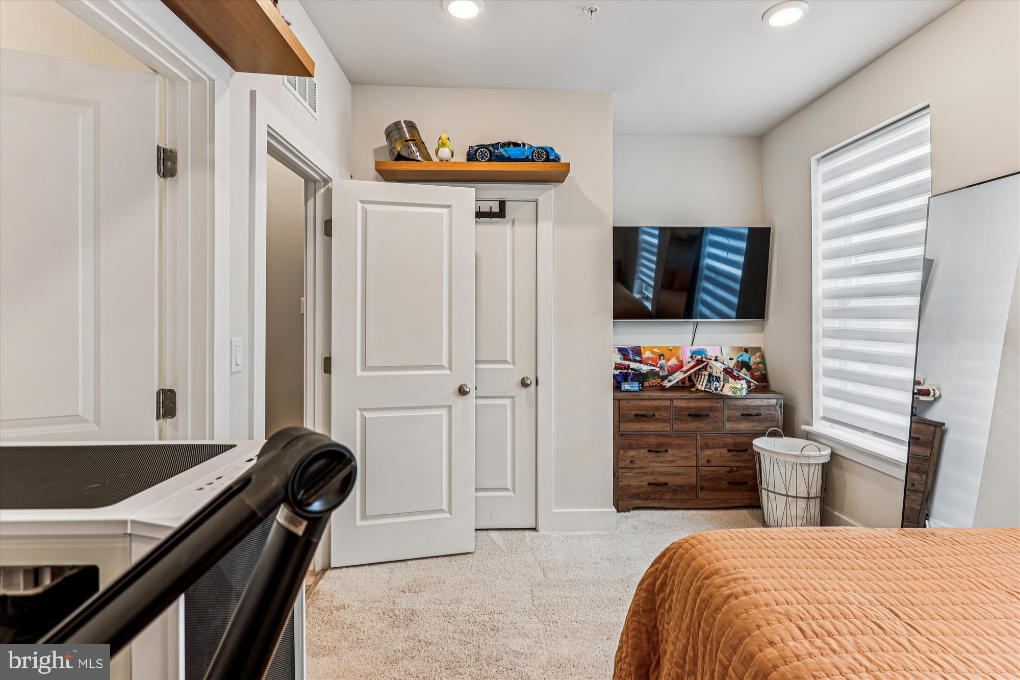 LOCKE LANDING - Residential