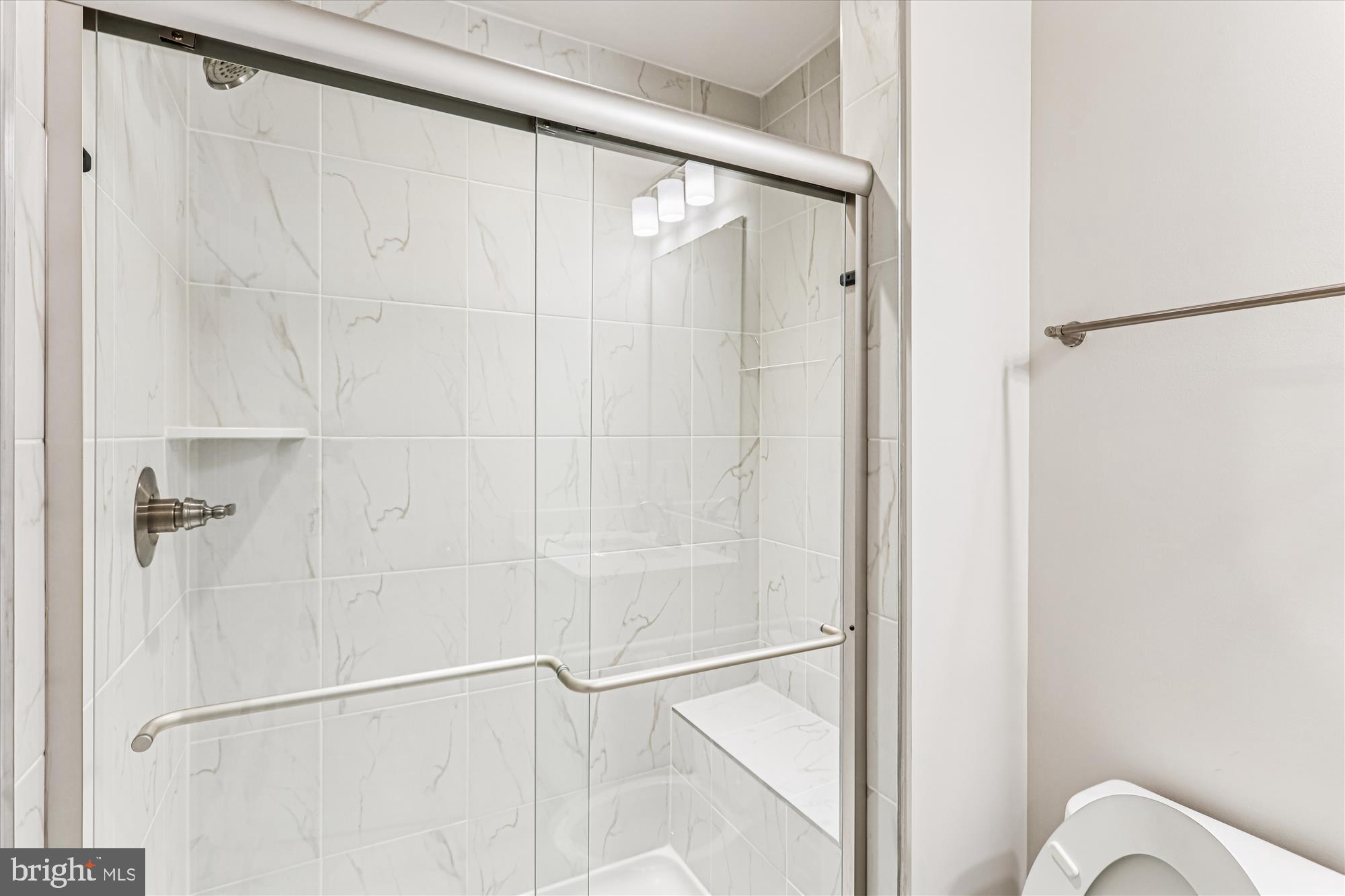 LOCKE LANDING - Residential