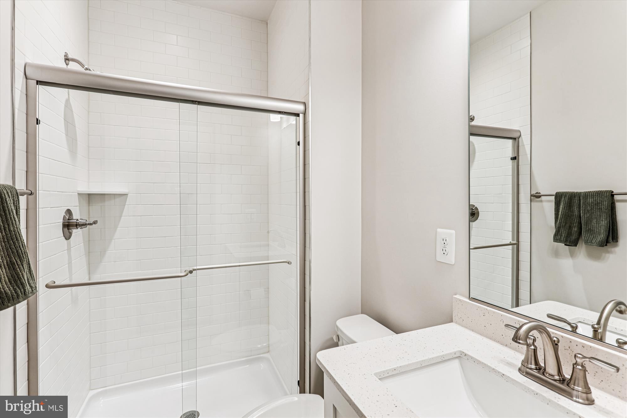 LOCKE LANDING - Residential