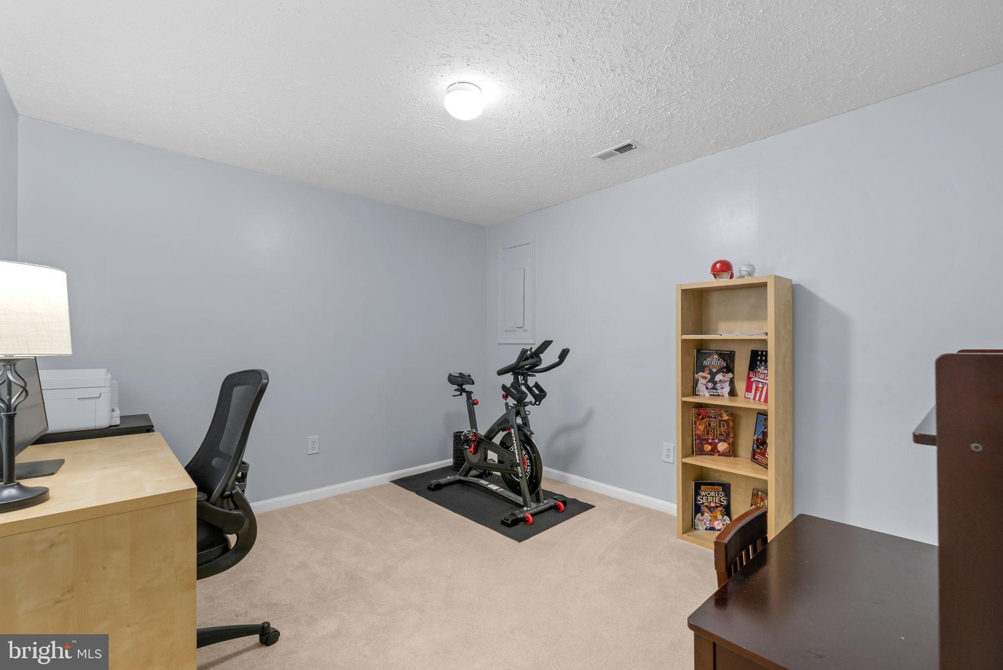 LONG REACH - Residential