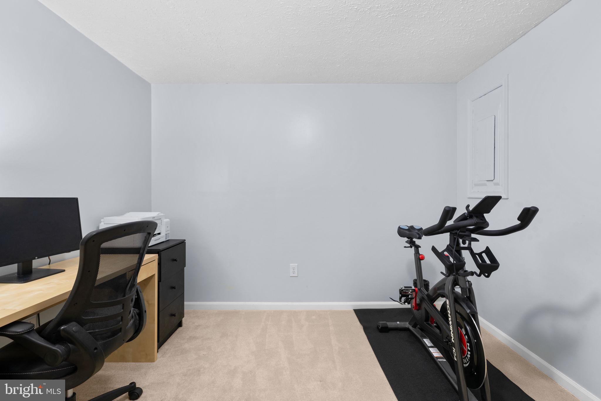 LONG REACH - Residential