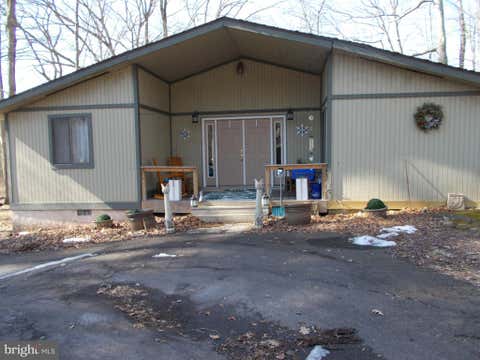 Homes For Sale - 6 Cheyenne Drive<br/> HAZELTON, PA 18202