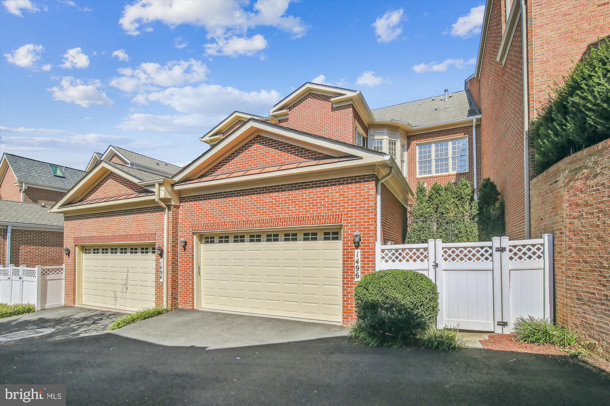 EVANS FARM - Residential