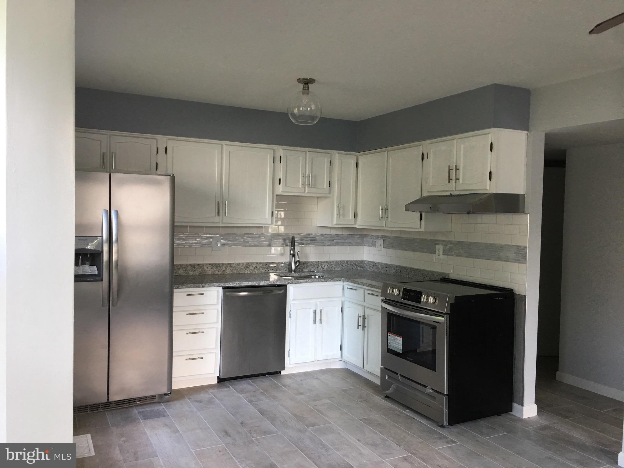 Beautiful fully renovated end unit townhouse in great location. Close to metro and public transportation, shopping areas, major highways. House has new appliances stainless steel, new washer and dryer. Granite, new flooring all over the house, recessed lights and many more. Please schedule online and contact listing agent for any questions thanks for showing