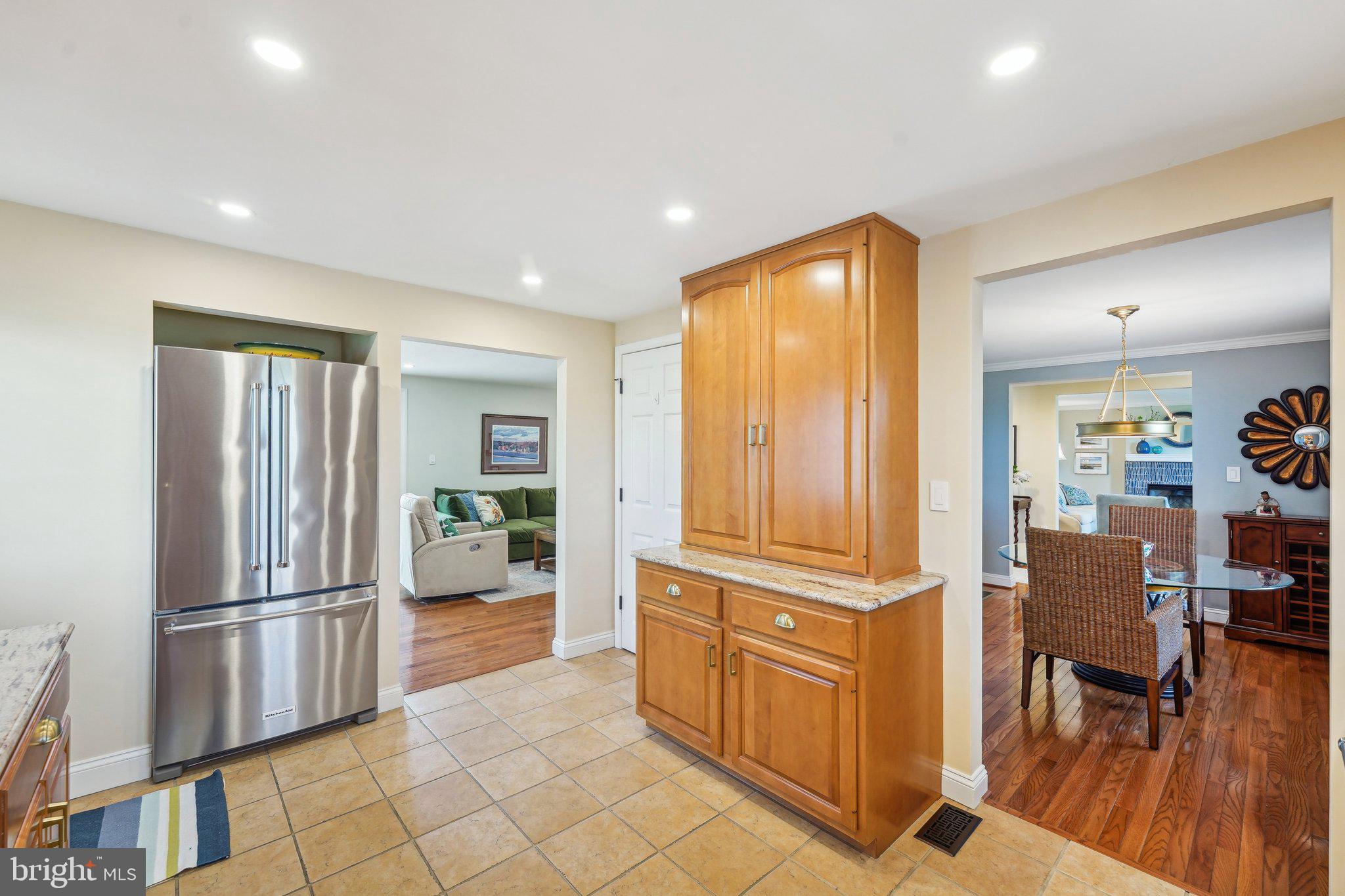 GREEN LANE - Residential