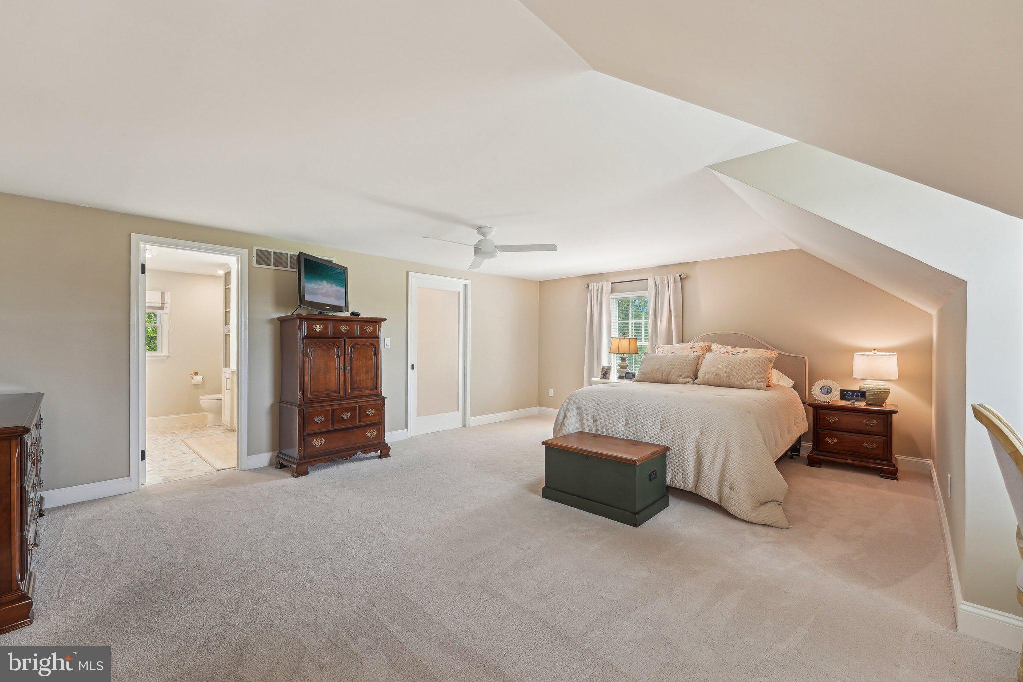 GREEN LANE - Residential