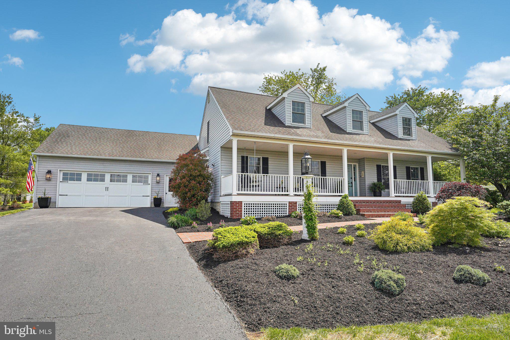 GREEN LANE - Residential