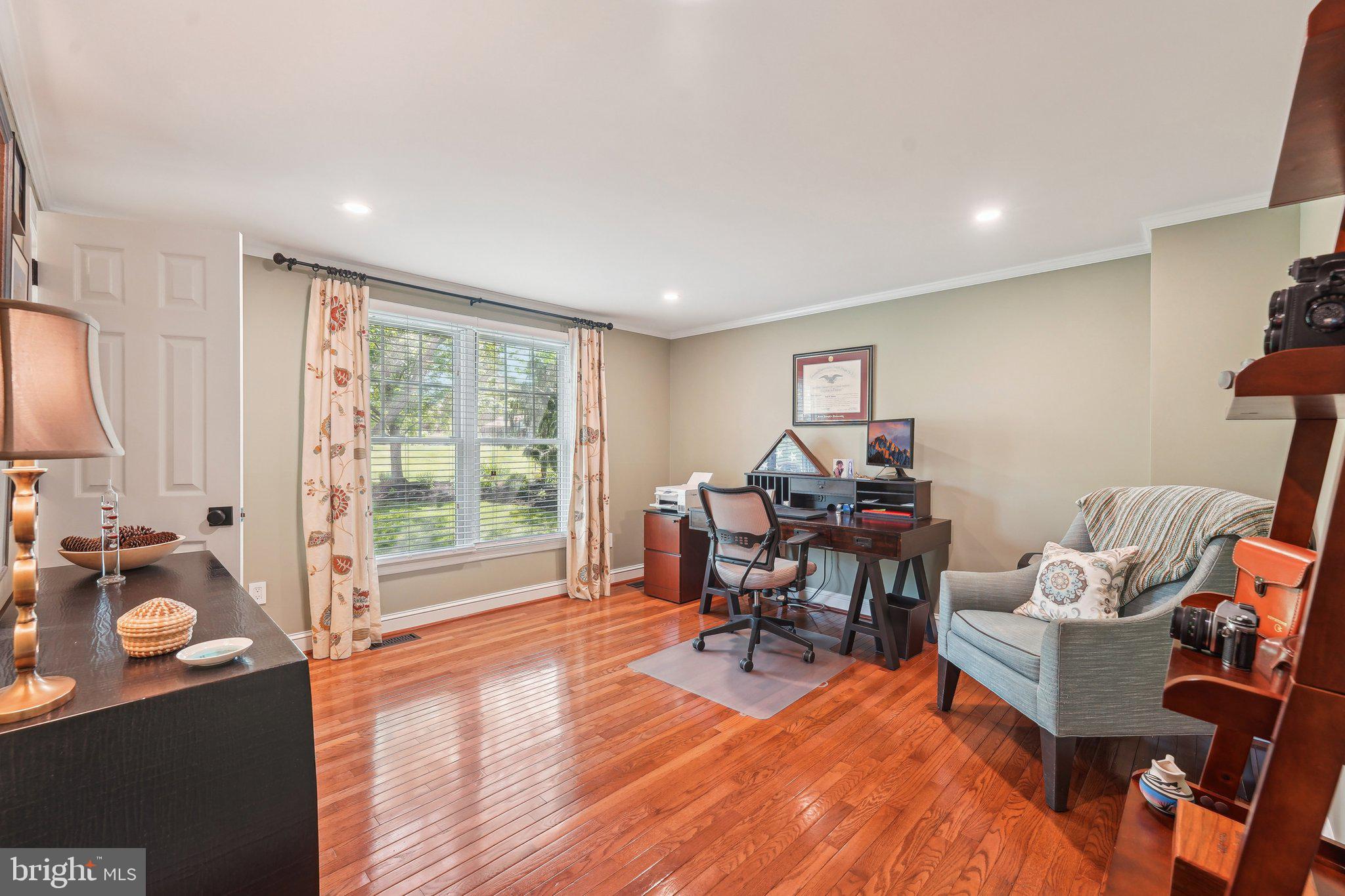 GREEN LANE - Residential