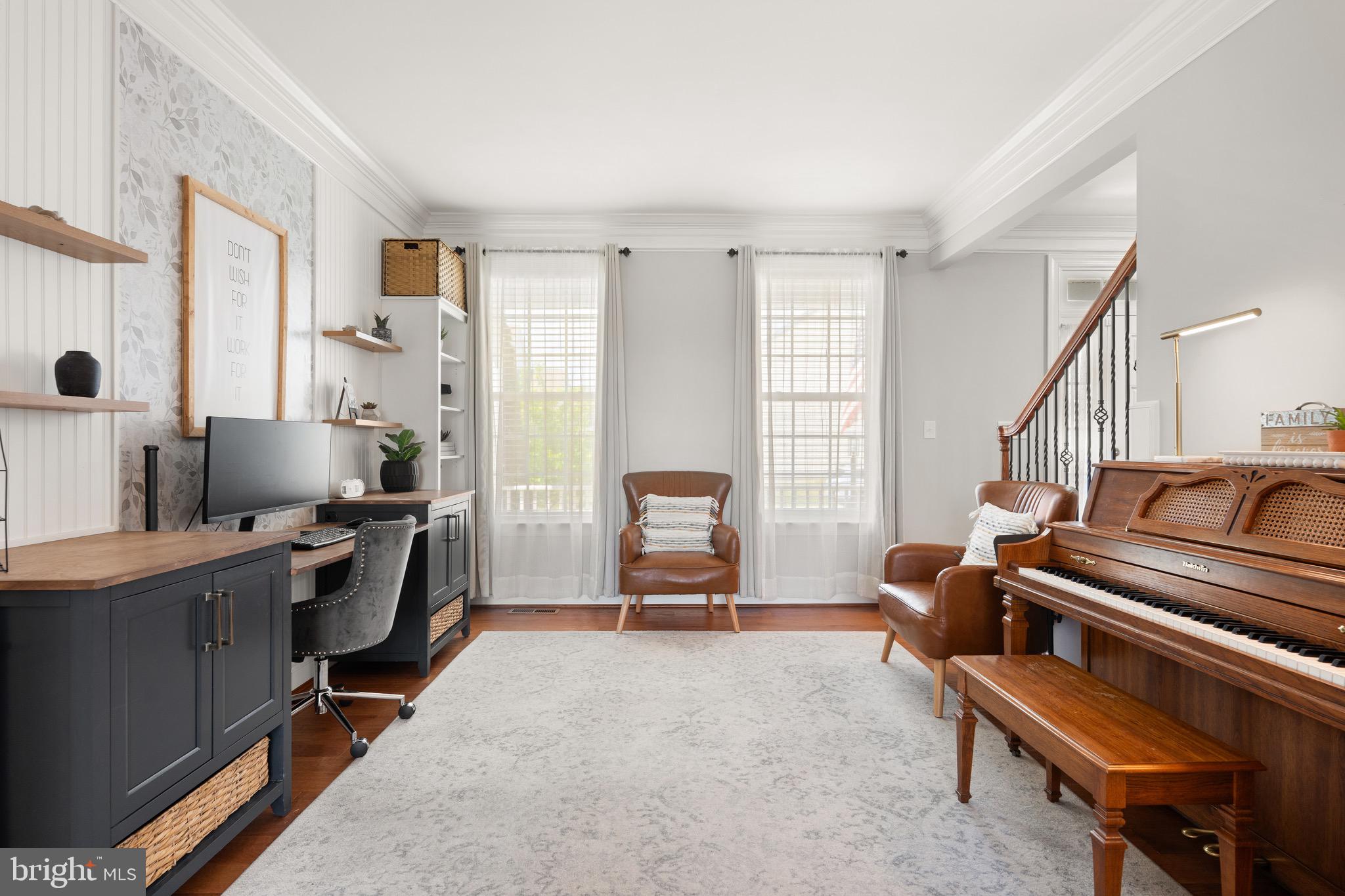 THE VILLAGE OF WASHINGTON TRAIL - Residential