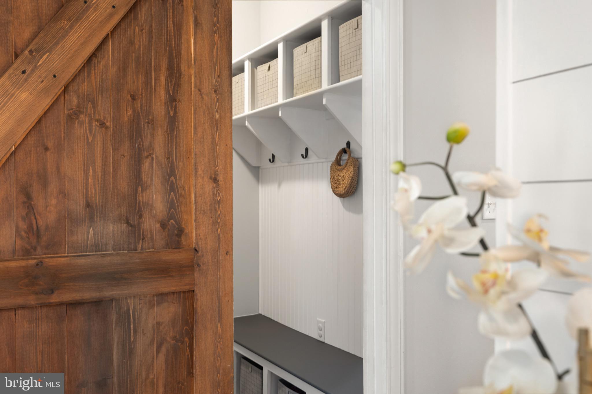 THE VILLAGE OF WASHINGTON TRAIL - Residential