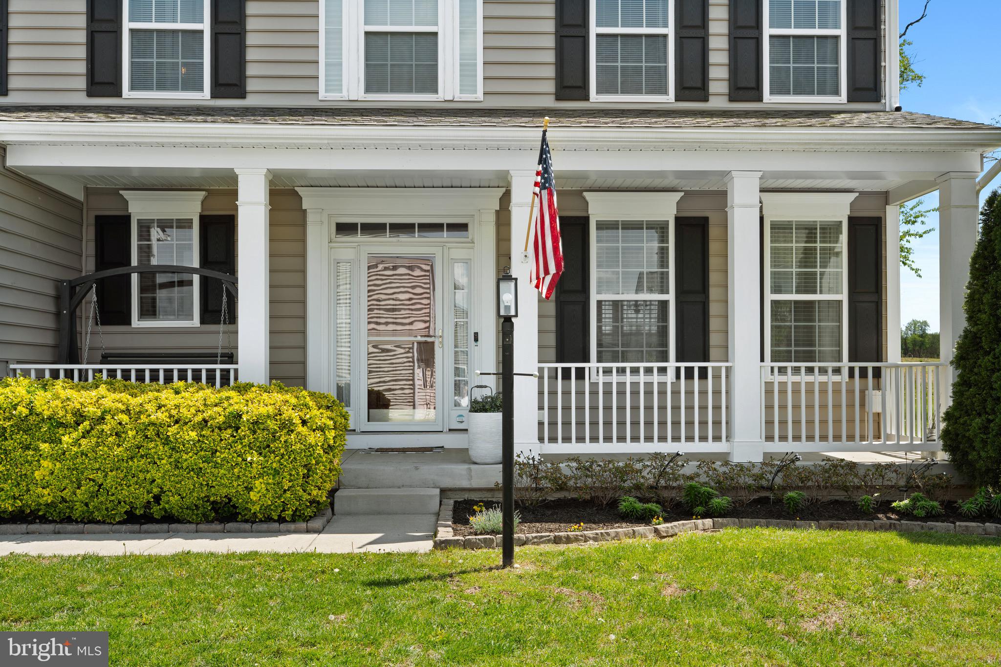 THE VILLAGE OF WASHINGTON TRAIL - Residential