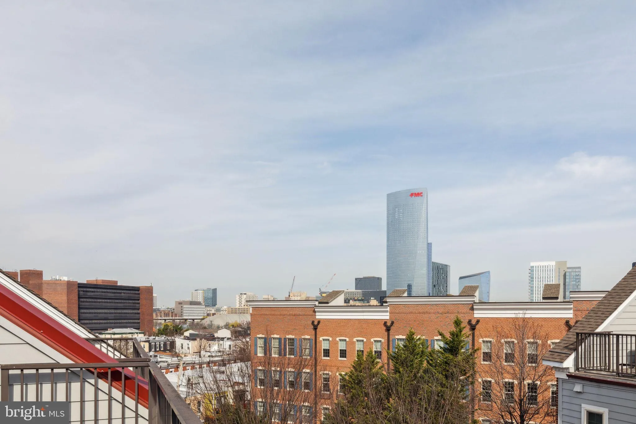 Philadelphia, Pennsylvania 19146, United States, 3 Bedrooms Bedrooms, ,3 BathroomsBathrooms,Residential,Pending,128035