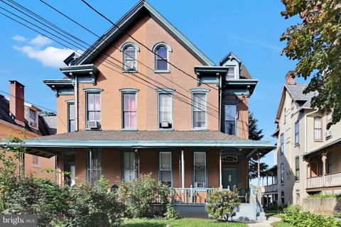 Townhouse For Sale - 614 N 3rd Street<br/> Berks County, READING, PA 19601