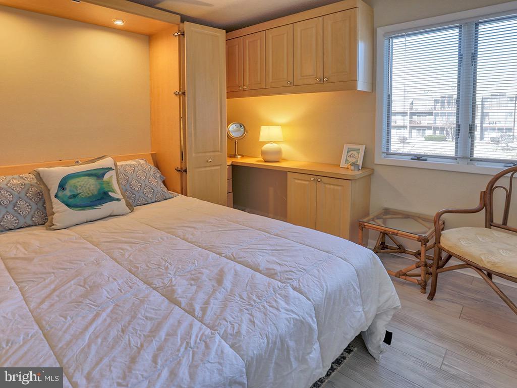 EAGLES LANDING III - Residential