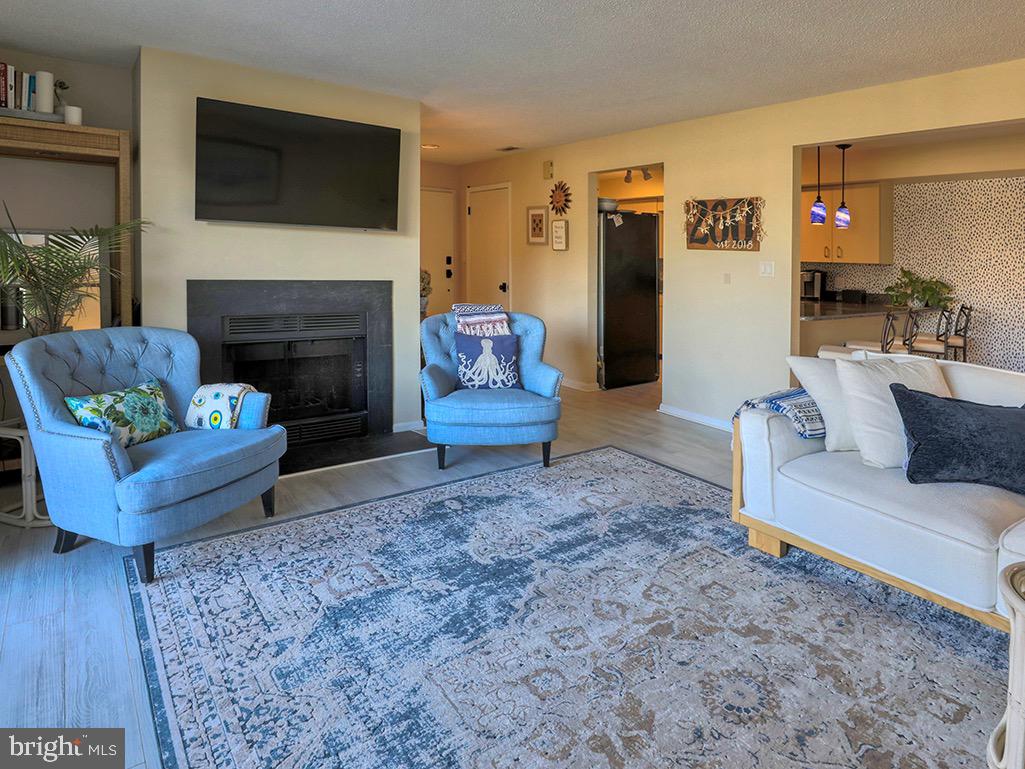 EAGLES LANDING III - Residential