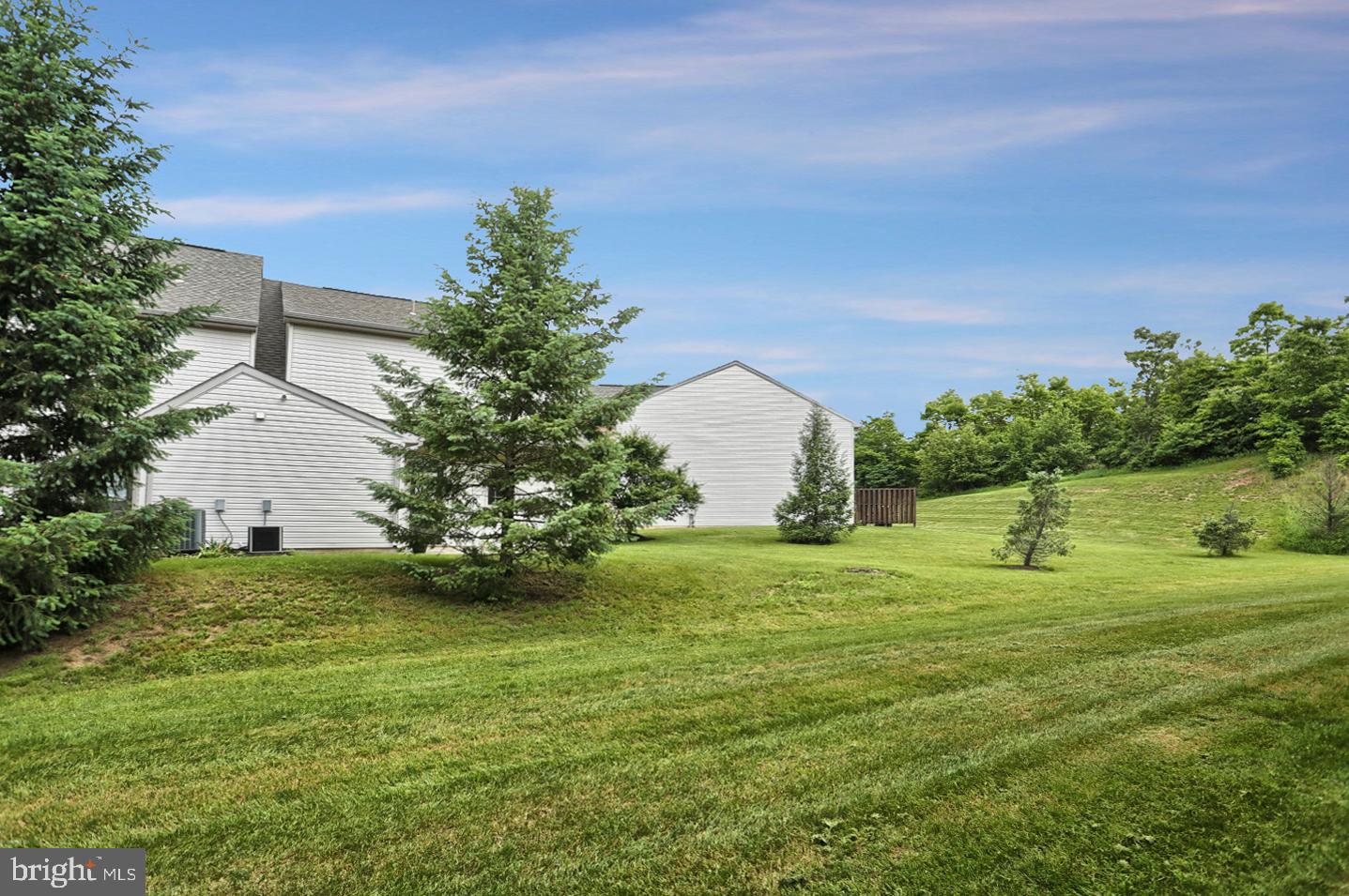 WOODLAND VIEW AT WAVERLY - Residential