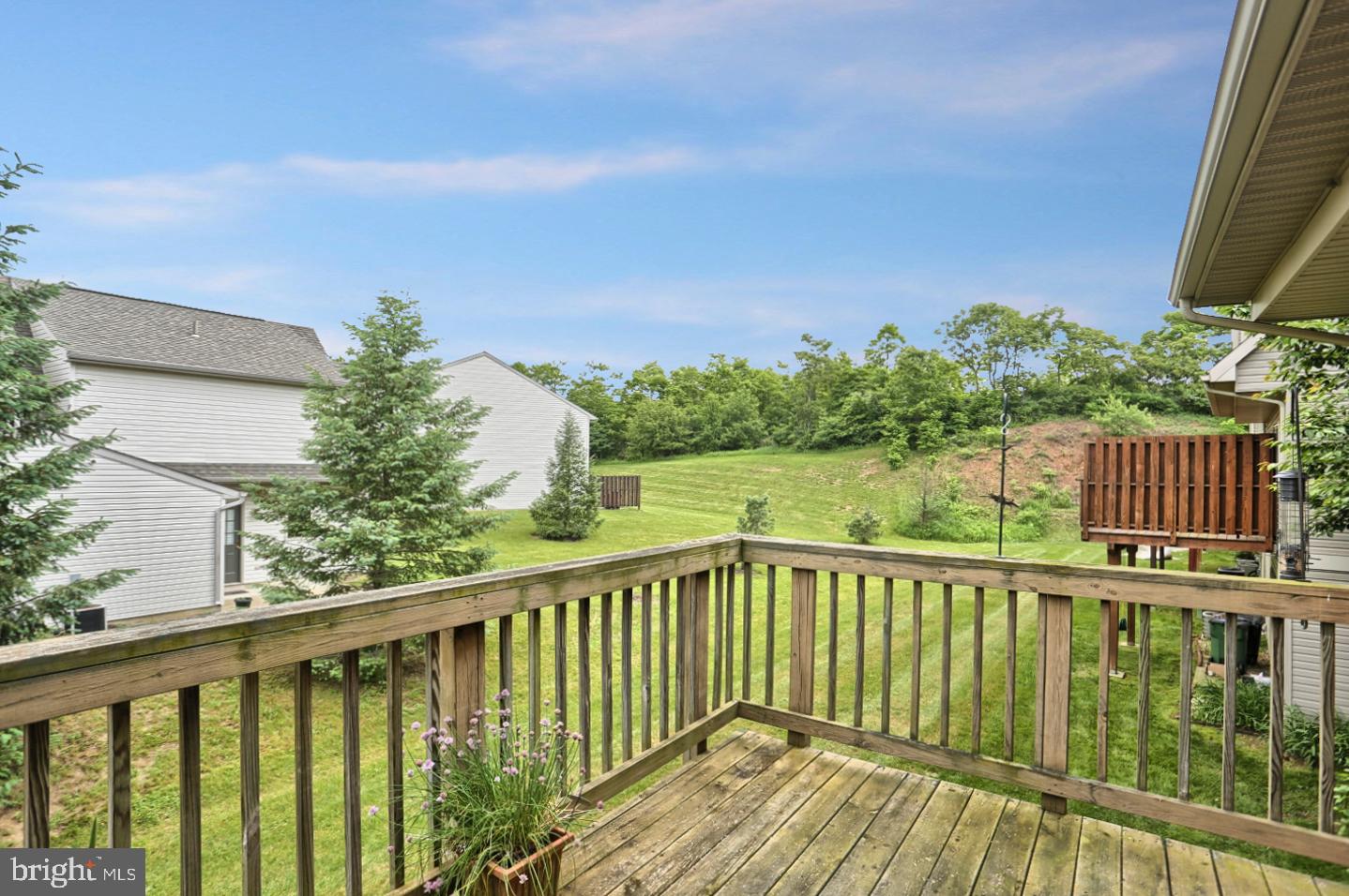 WOODLAND VIEW AT WAVERLY - Residential