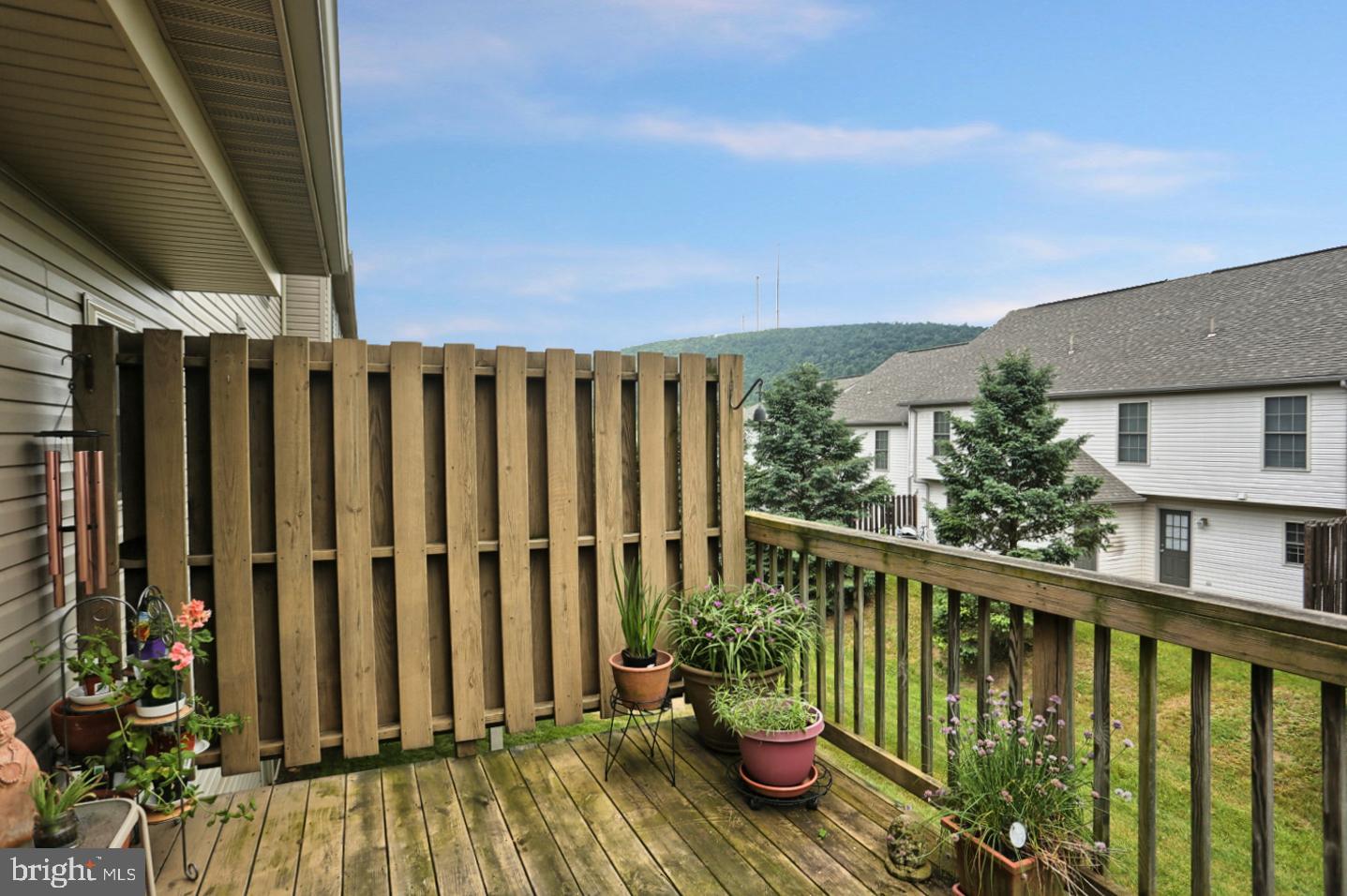 WOODLAND VIEW AT WAVERLY - Residential