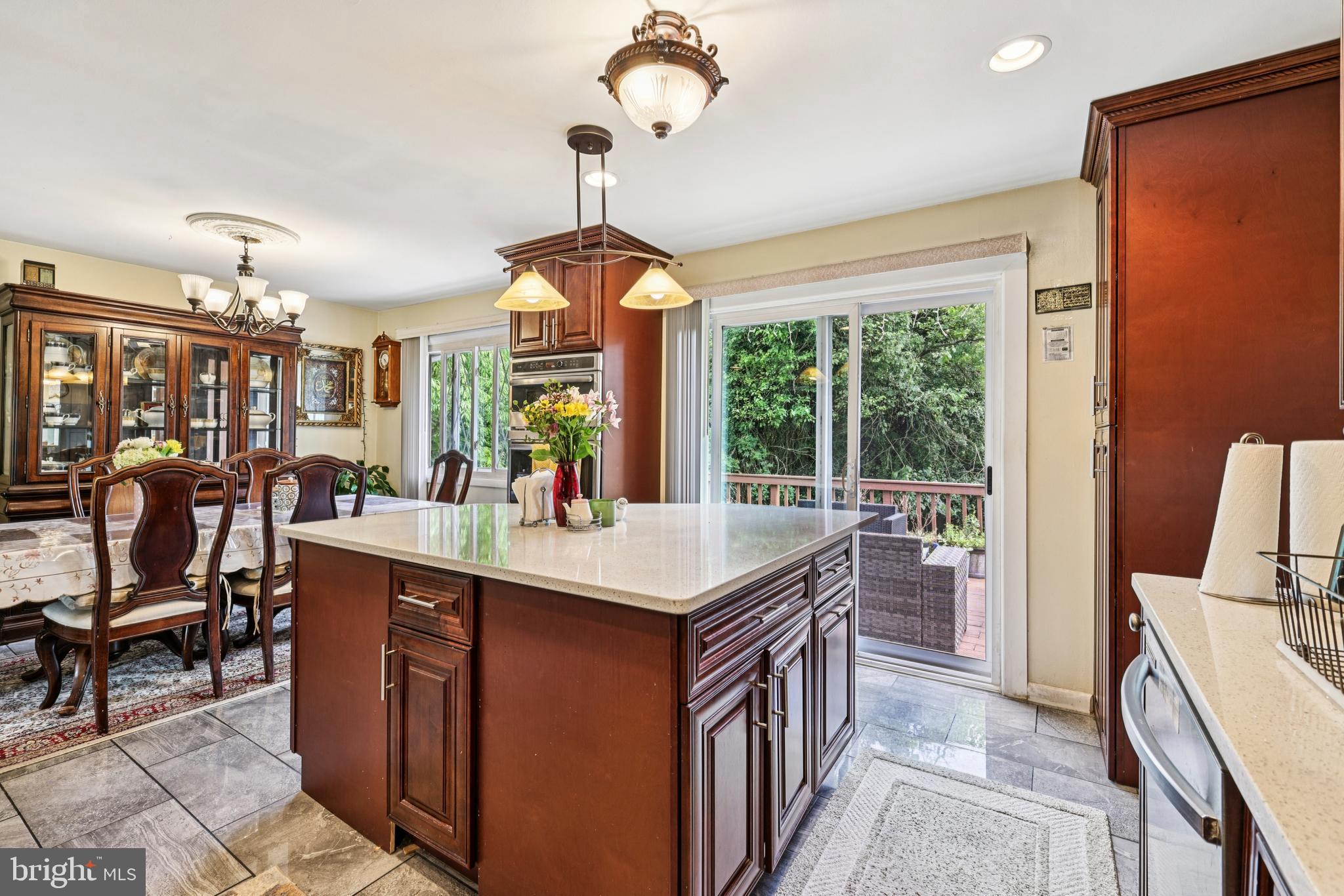 1407 PEACEFUL LANE