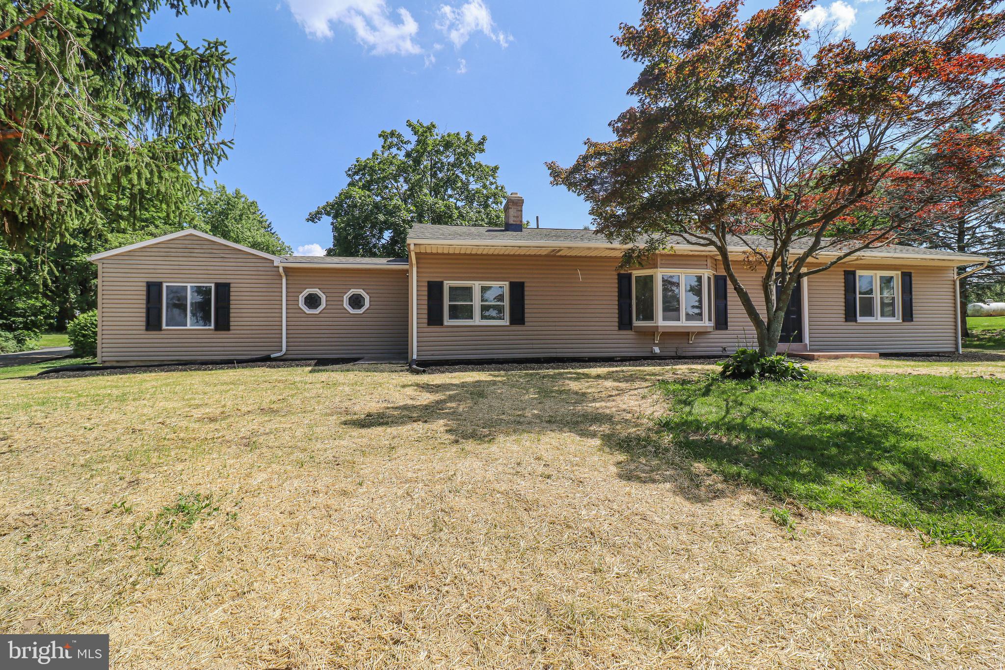 7821 SKYLINE DRIVE