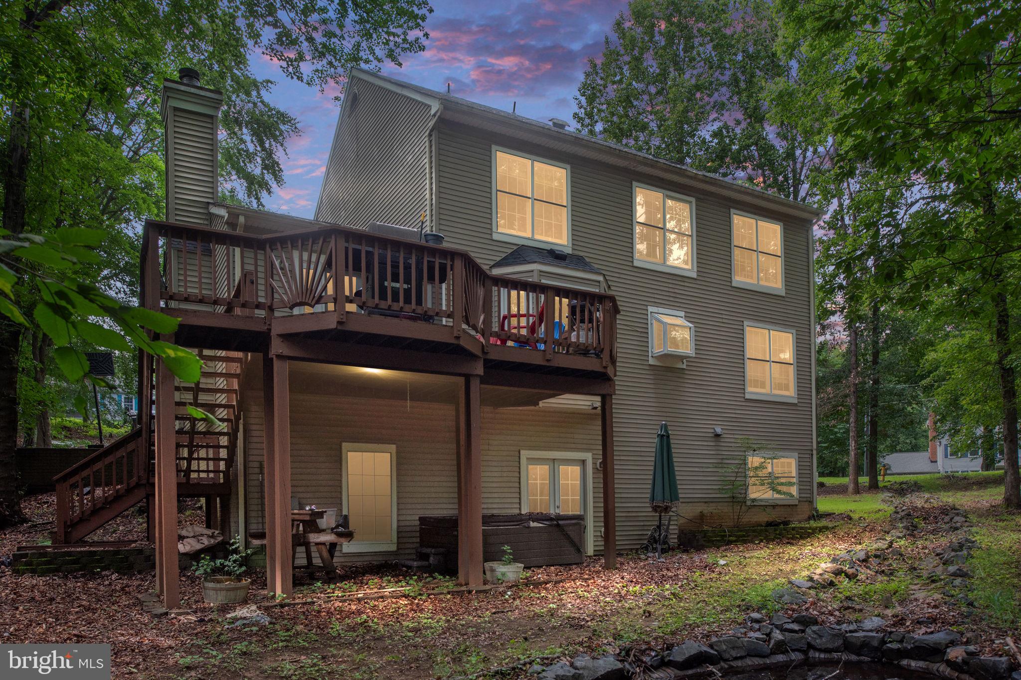 308 RAFT COVE