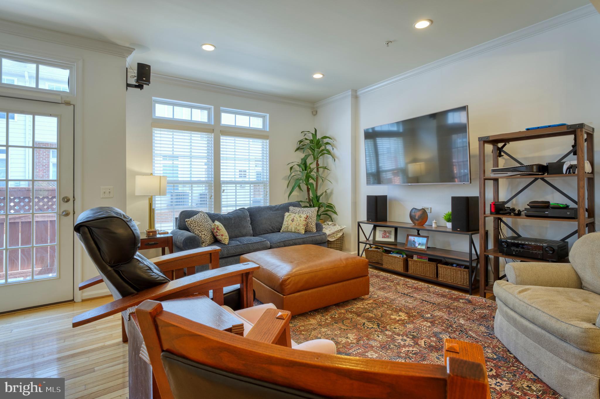 MADISON LANE - Residential