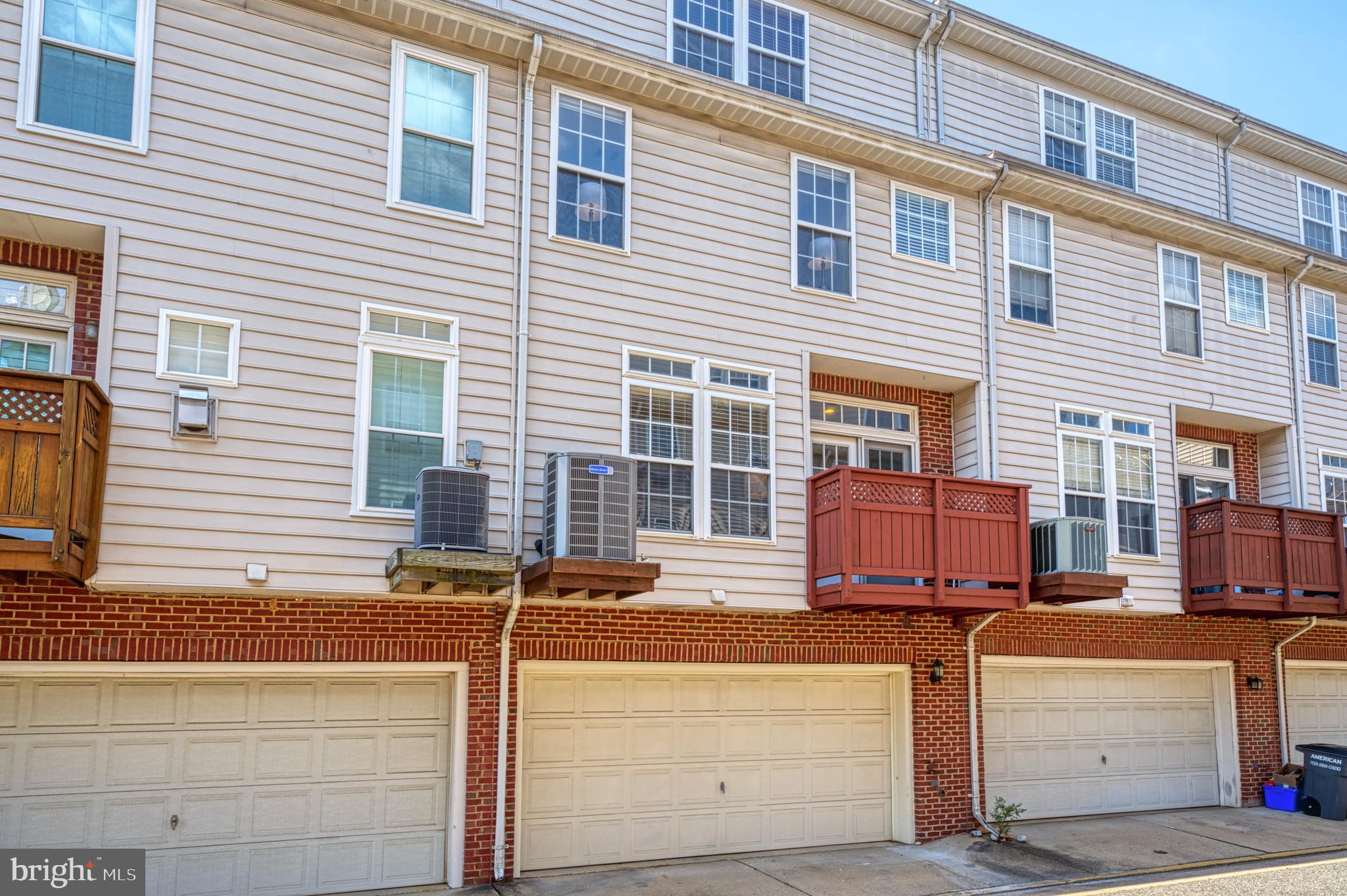 MADISON LANE - Residential