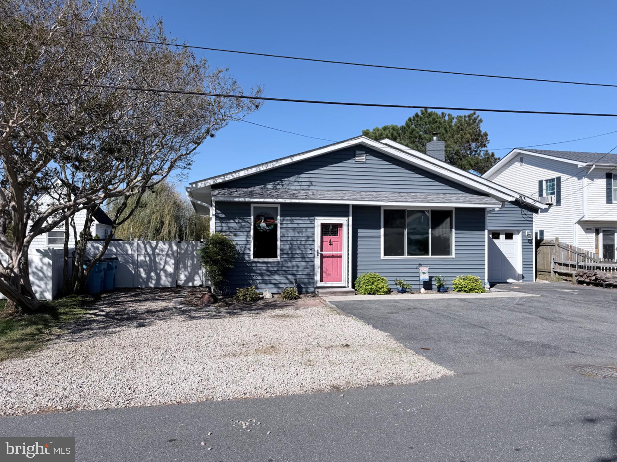 12549 TORQUAY ROAD