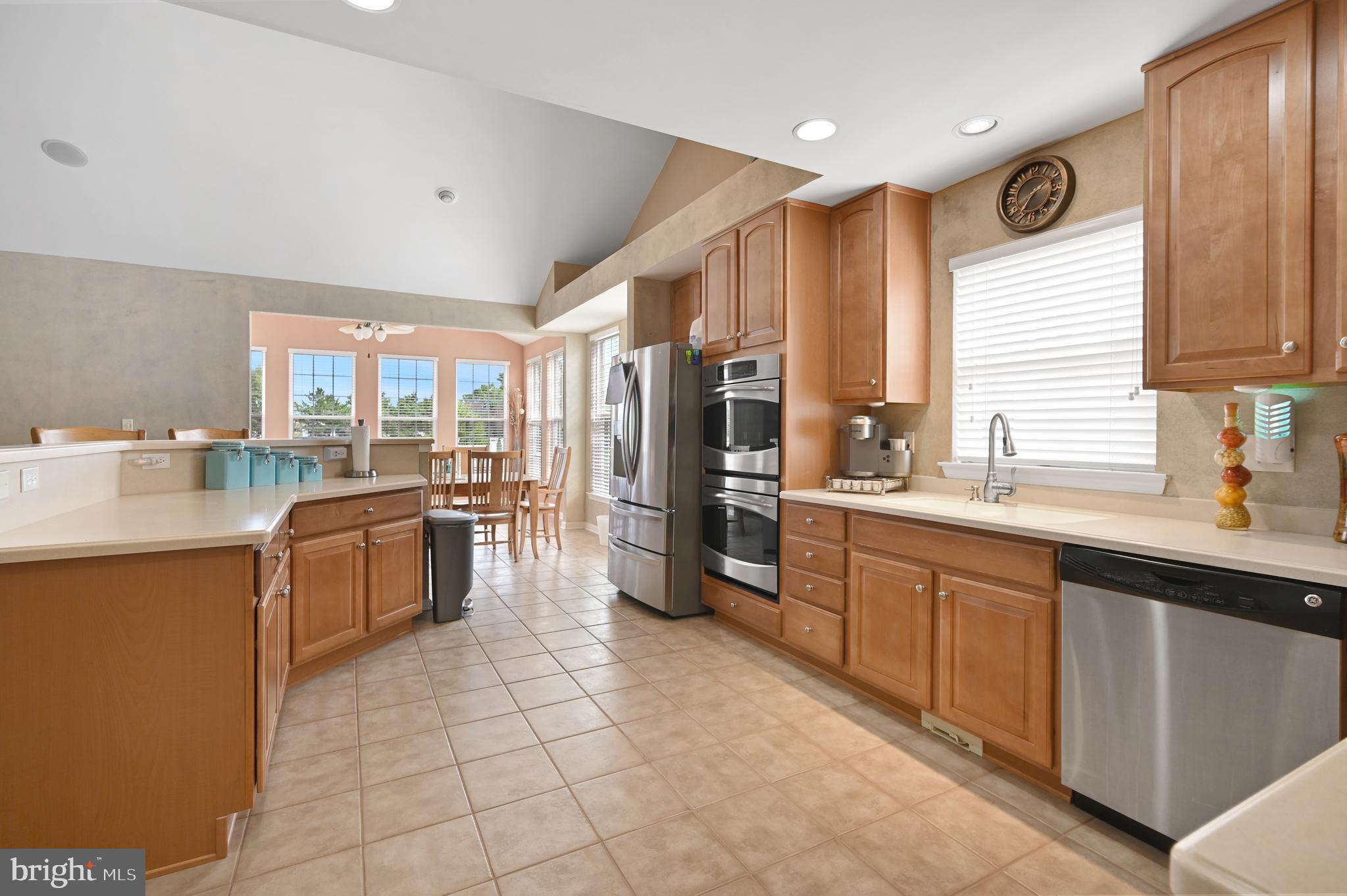 PLANTATION LAKES - Residential