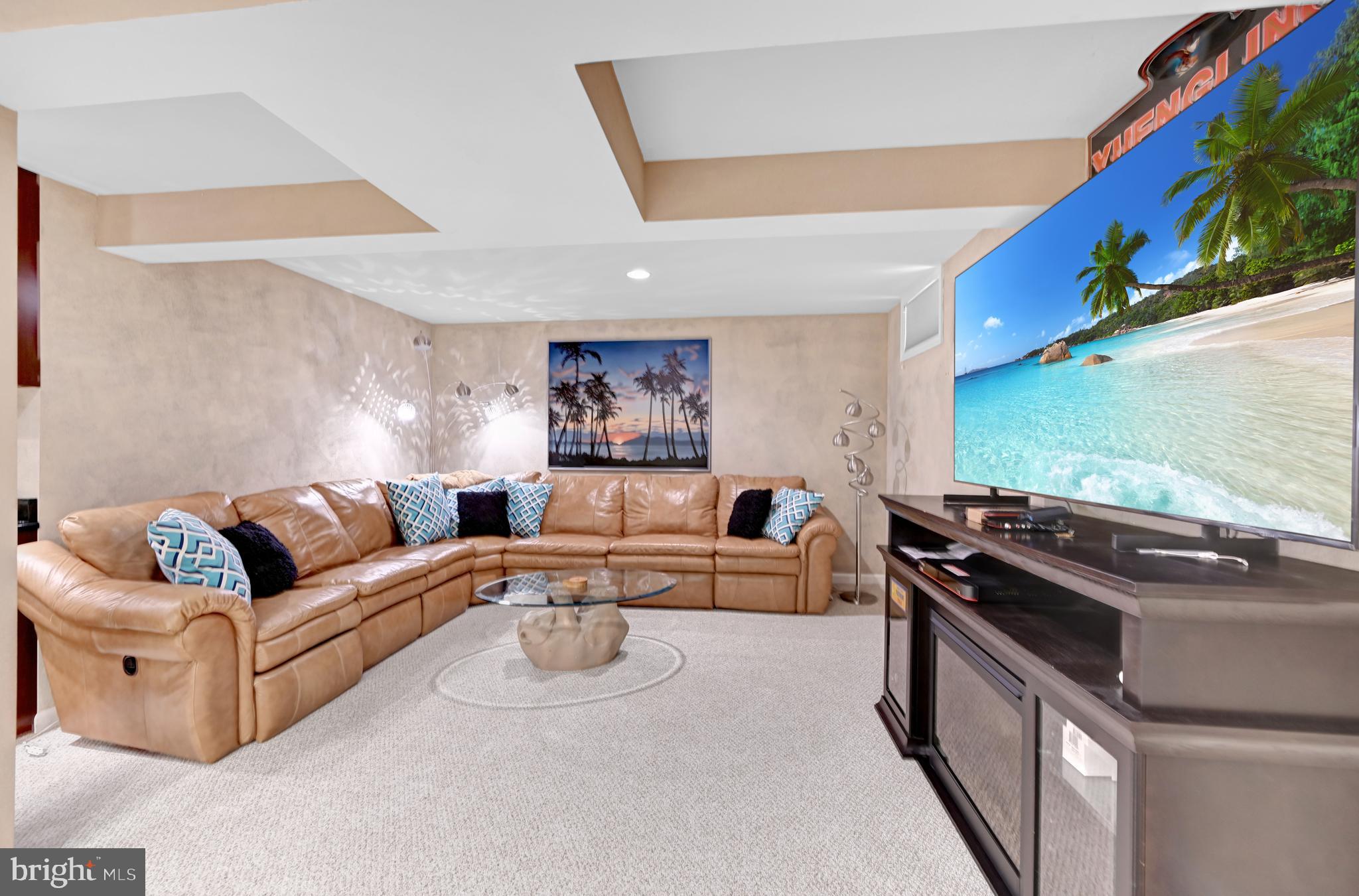 PLANTATION LAKES - Residential