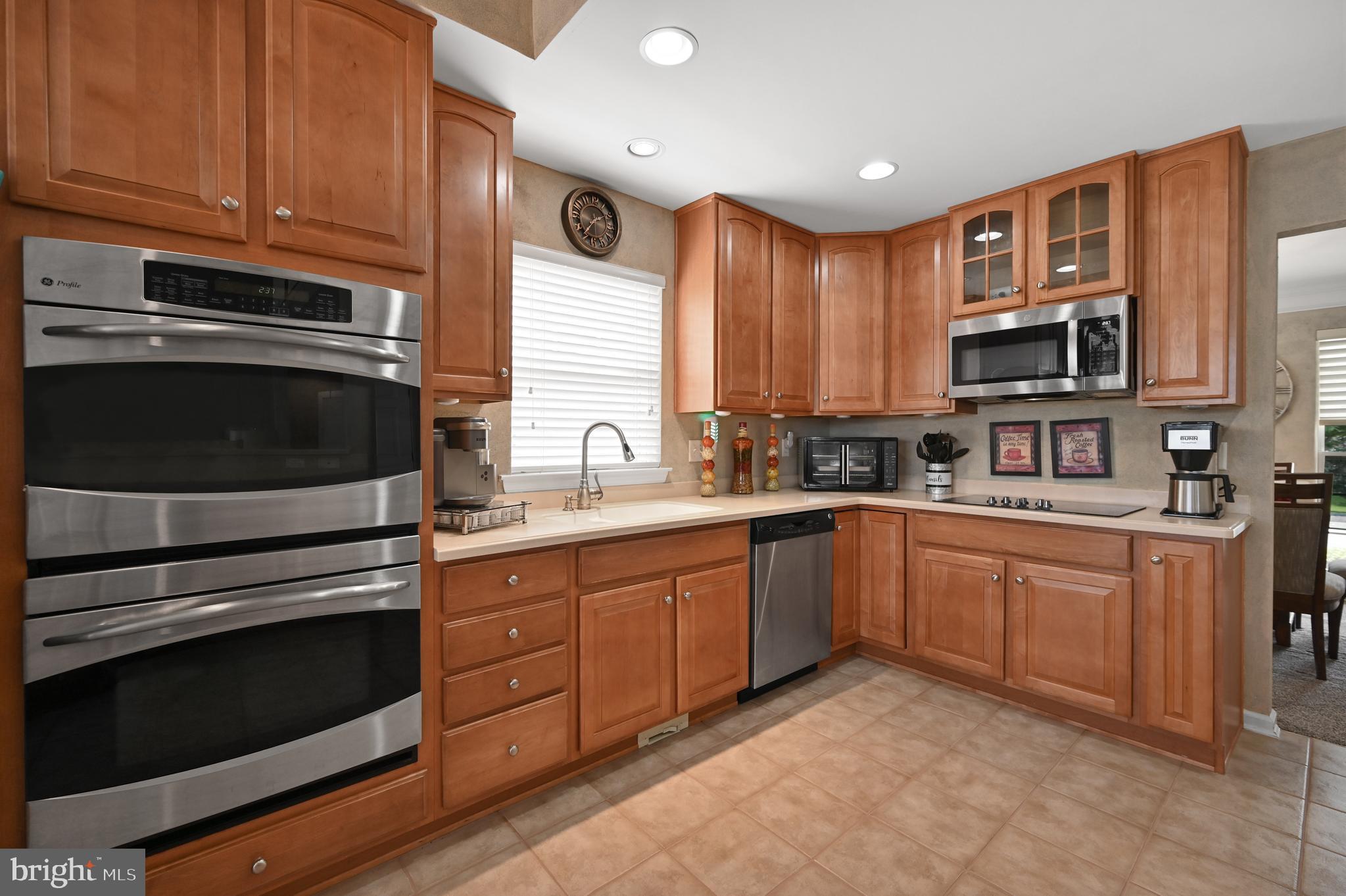 PLANTATION LAKES - Residential