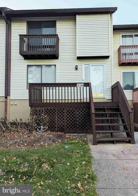 Townhouse For Sale - 11386 Laurelwalk Drive #55<br/> LAUREL, MD 20708