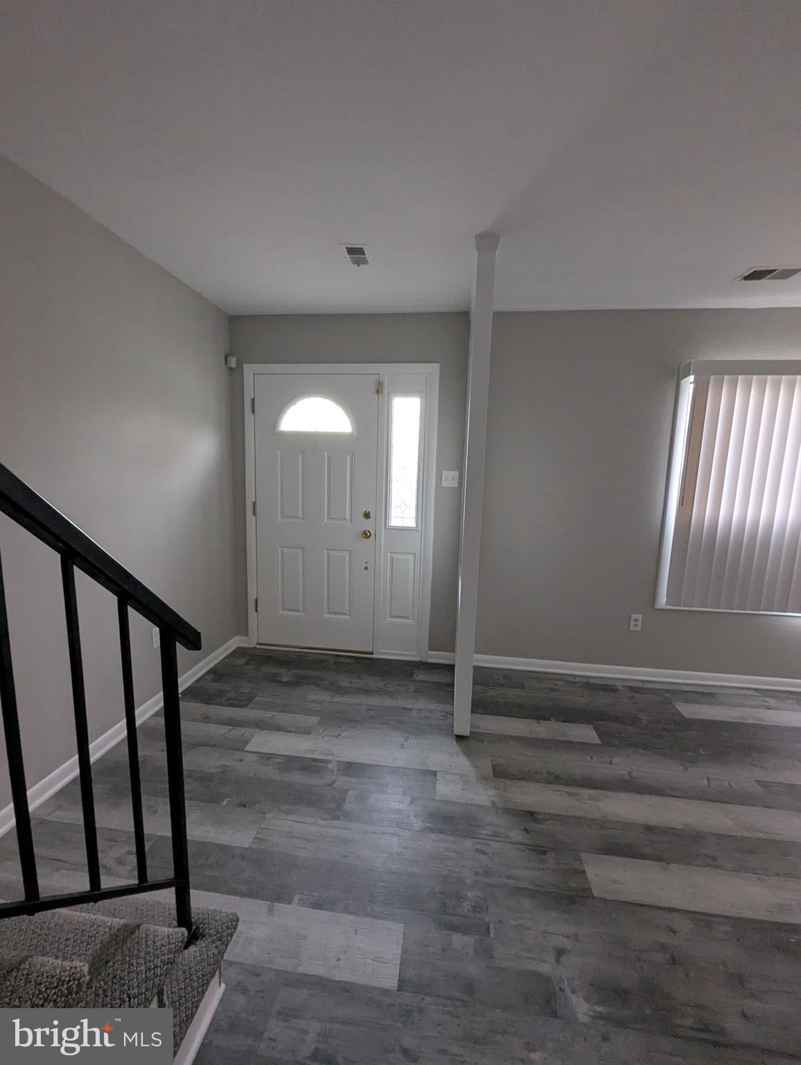 APPLEWALK CONDO - Residential