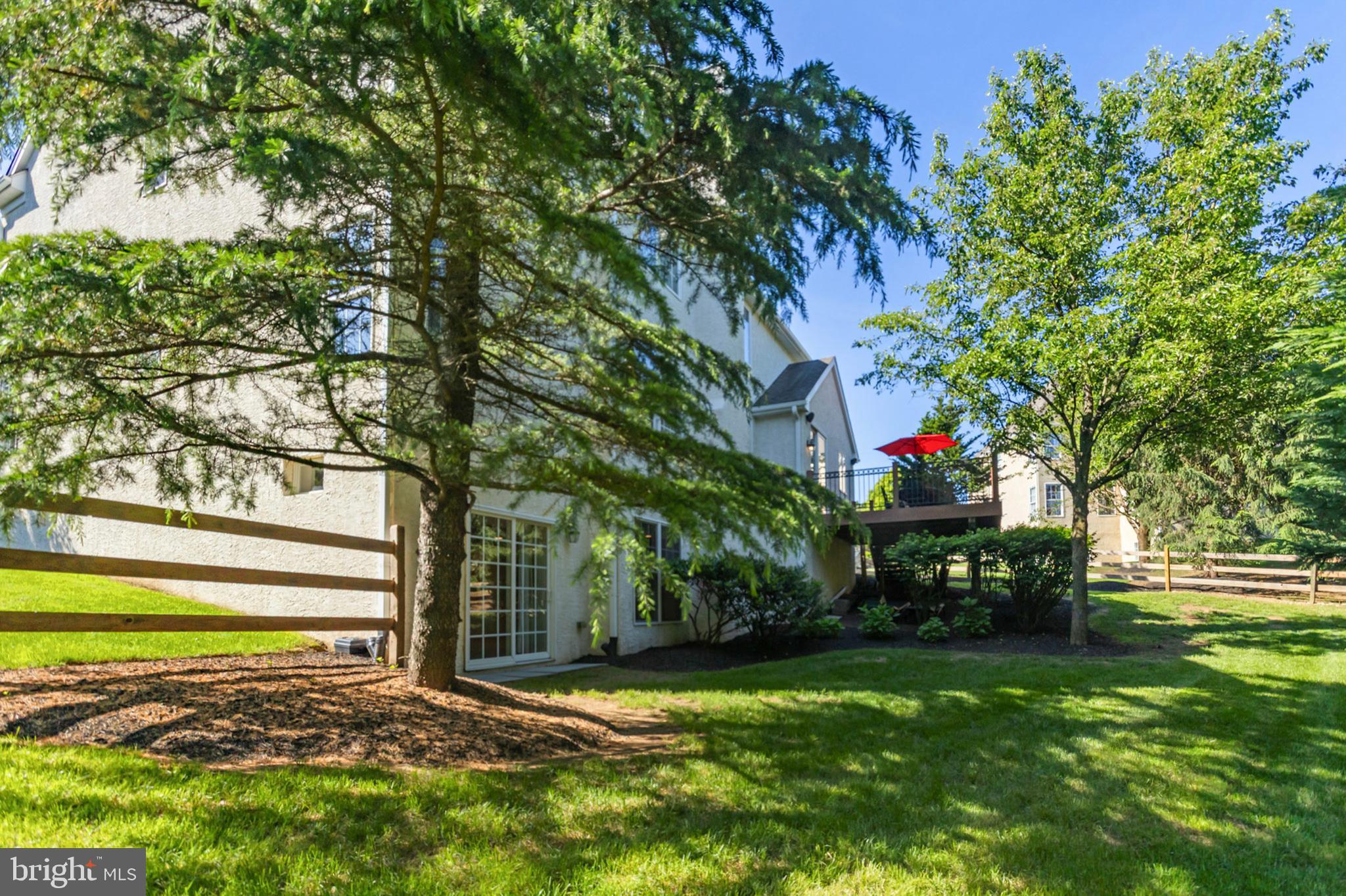 11 WOODS EDGE ROAD