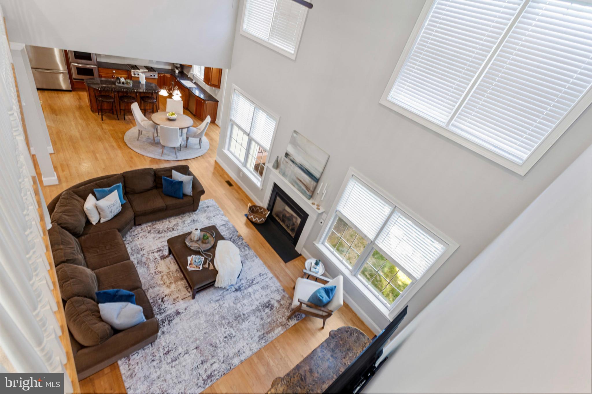 CHERRY CREEK - Residential