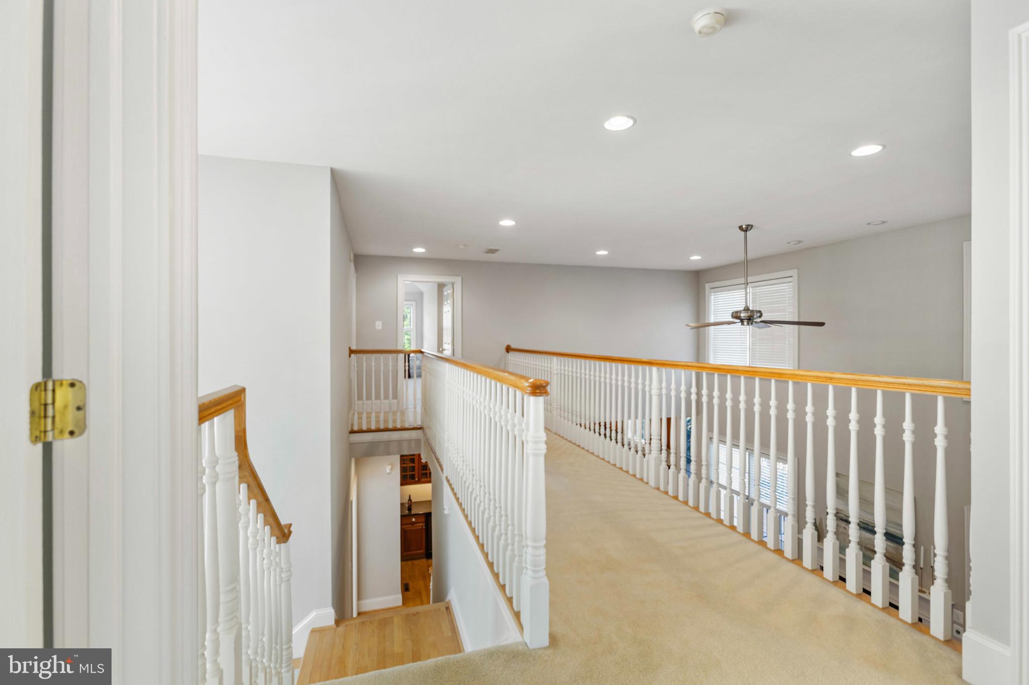 CHERRY CREEK - Residential