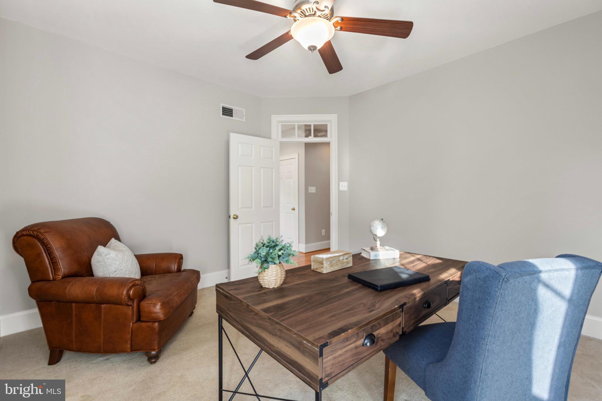 CHERRY CREEK - Residential