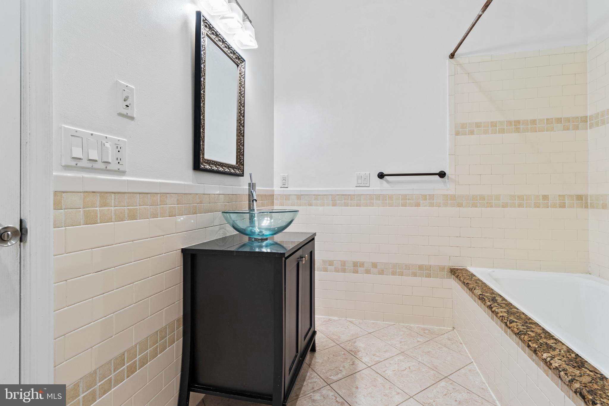 NEWBOLD - Residential Lease