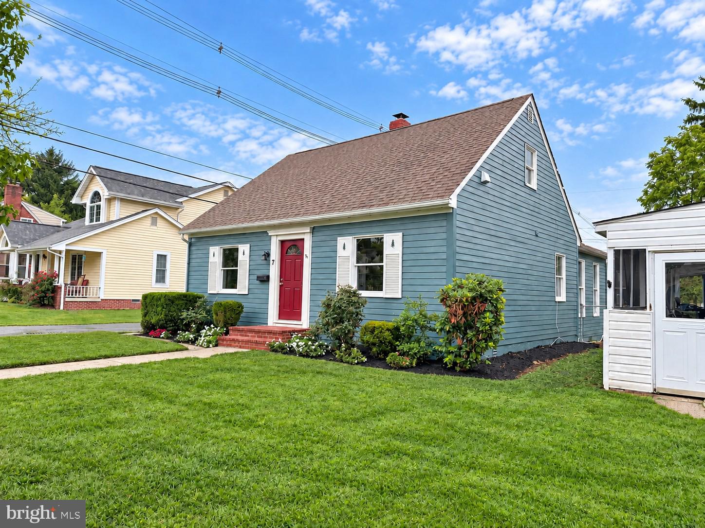7 FREDERICK AVENUE