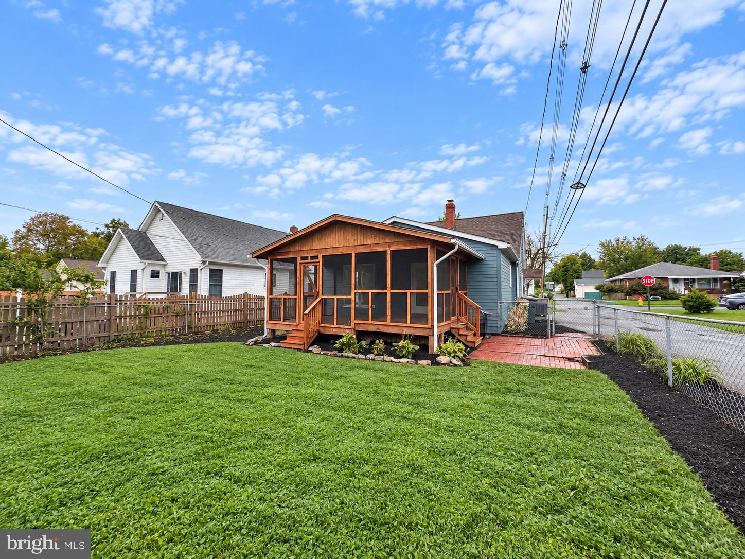 7 FREDERICK AVENUE