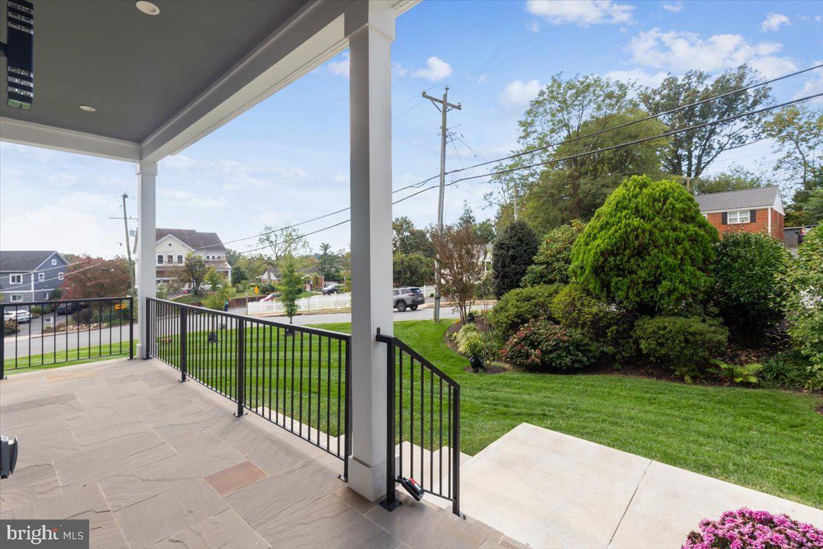 7208 MICHAEL PLACE